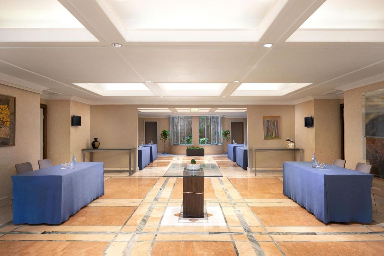 Courtyard By Marriott Rome Central Park Exteriör bild