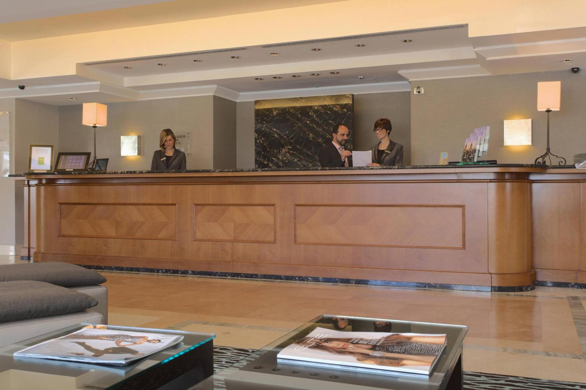 Courtyard By Marriott Rome Central Park Exteriör bild