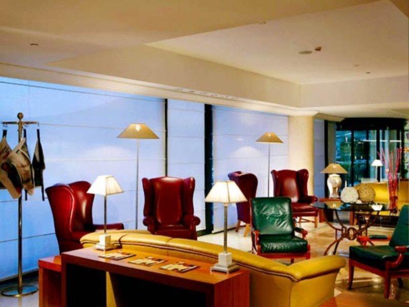 Courtyard By Marriott Rome Central Park Inreriör bild